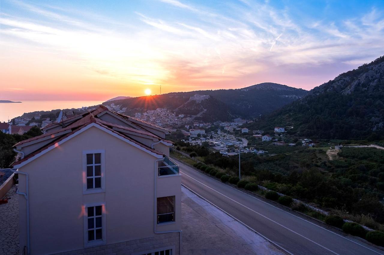 The Elegance Nest - Zf Hvar Apartment *