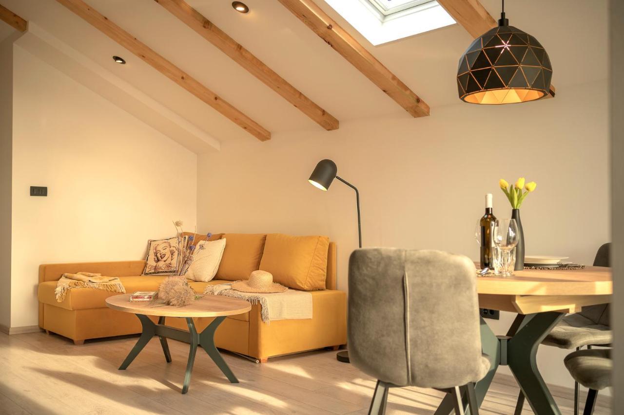 The Elegance Nest - Zf Hvar Apartment